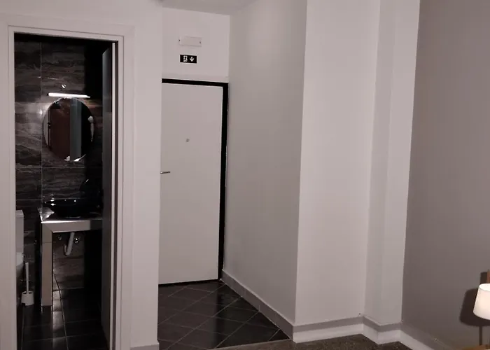 Pansea 13 Exclusive Apartment